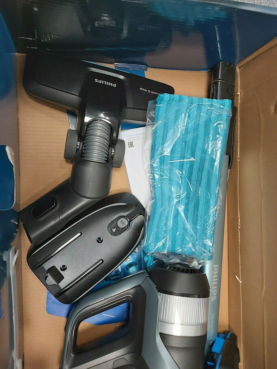 odkurzacz-philips-fc6901-01-bezprzewodowy-zasilanie-sieciowe