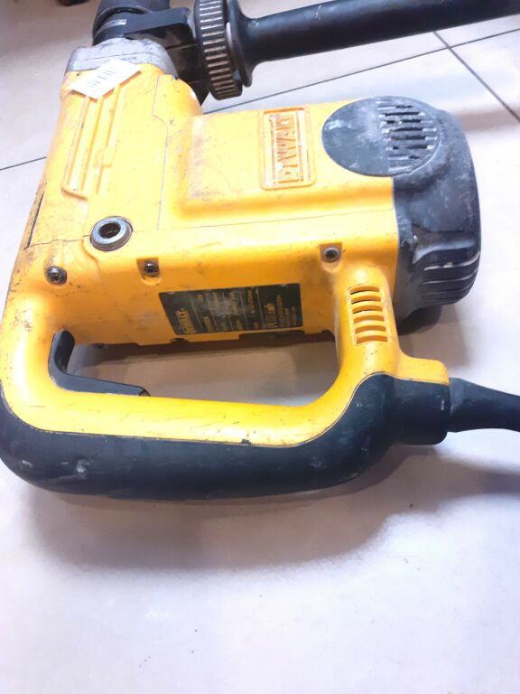 MŁOTO WIERTARKA DEWALT D25500K USZKODZONA