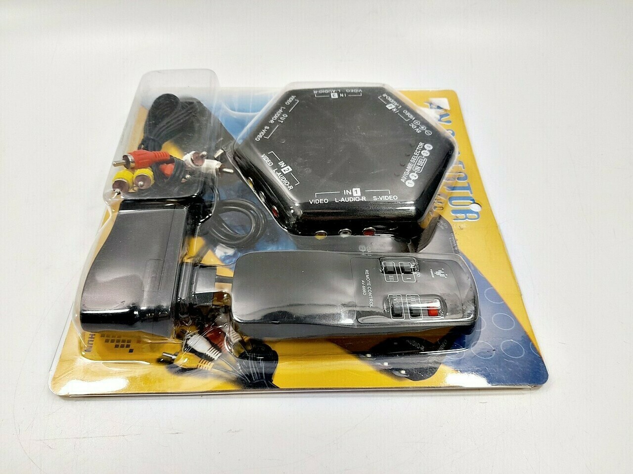 4-input-av-switch-selector-with-remote-control-stan-nowy