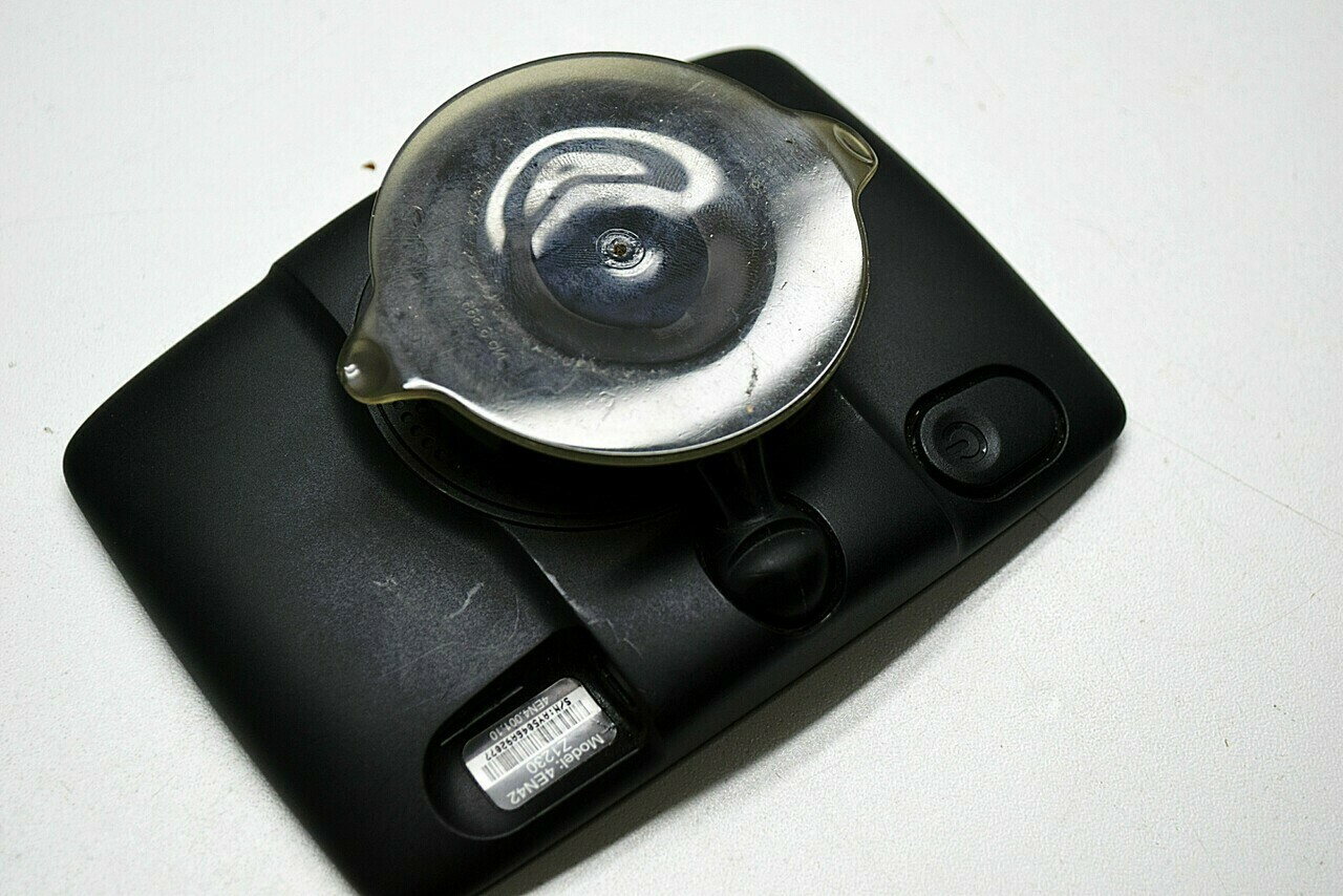 nawigacja-samochodowa-tomtom-4en42-ean-gtin-636926062381