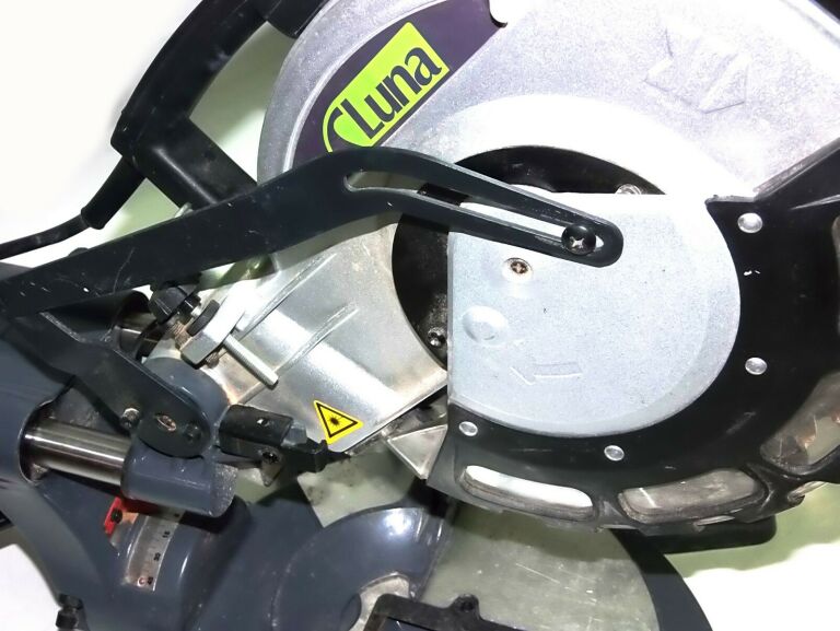 pila-ukosnica-luna-bms-250-product-id