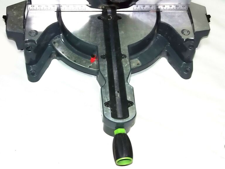 pila-ukosnica-luna-bms-250-srednica-tarczy-250