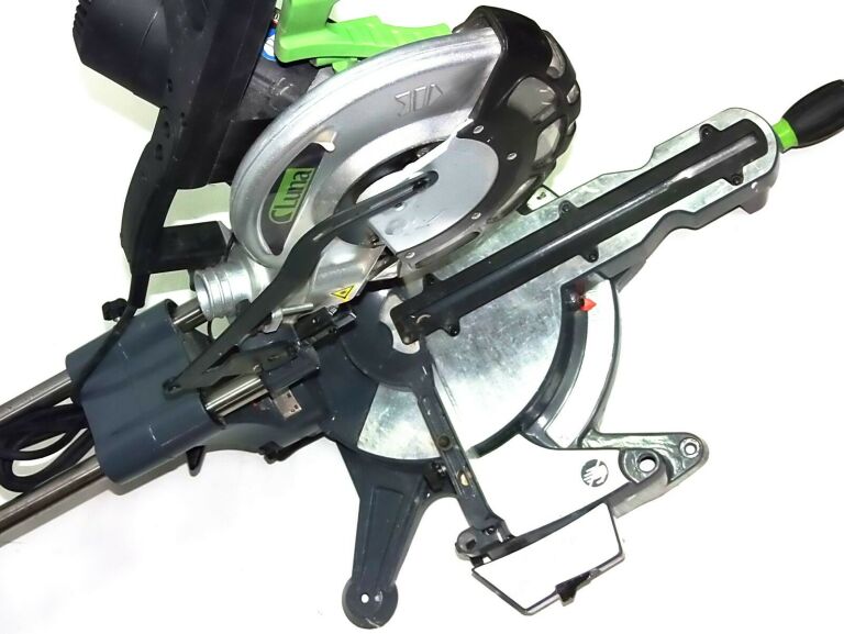 pila-ukosnica-luna-bms-250-stan-uzywany