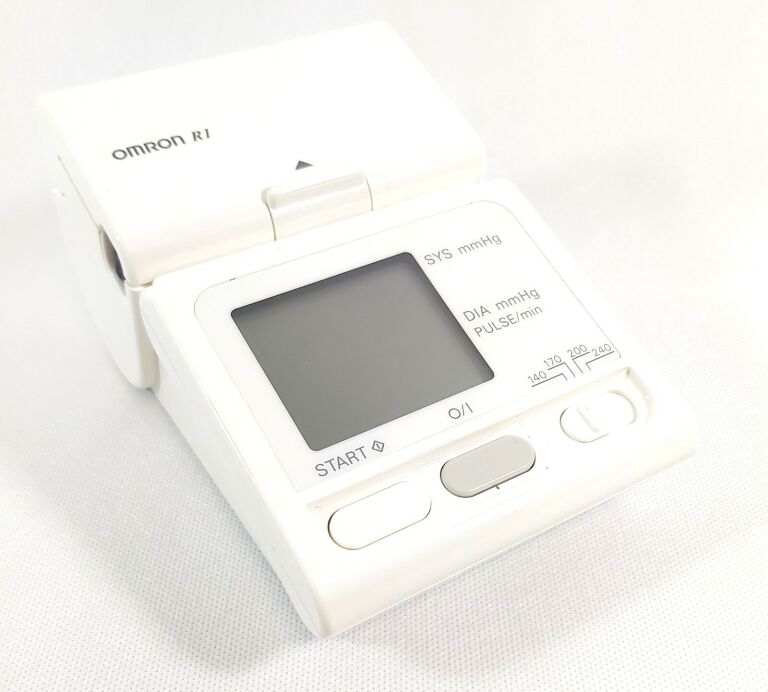 ciesnienomierz-omron-r1-hem-601-e-glogowska-6-swiebodzin