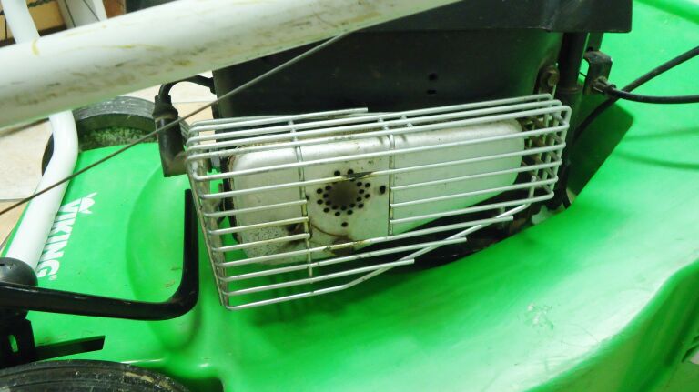 kosiarka-spalinowa-viking-mb-448-pojemnosc-silnika-140