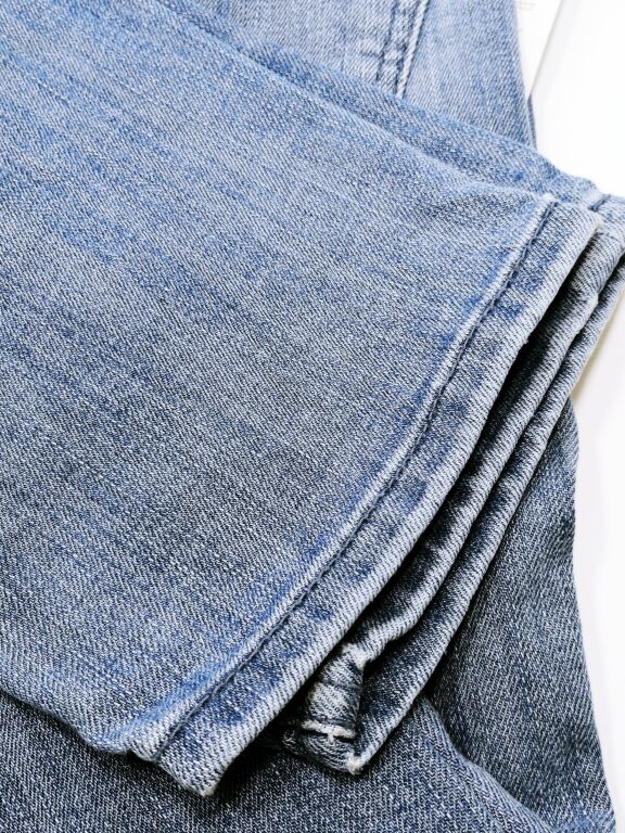 SPODNIE DAMSKIE HM SKINNY REGULAR WAIST R. 28/32