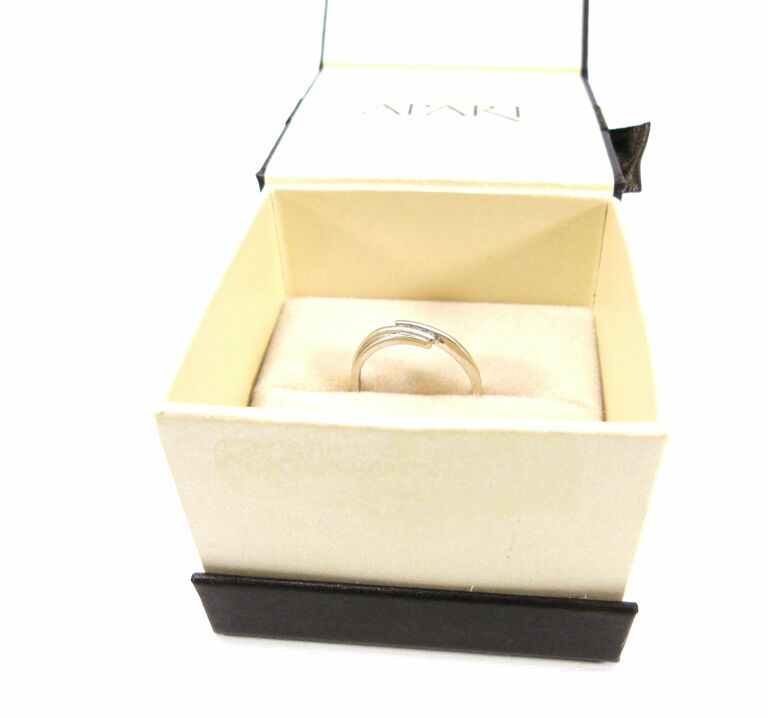 pierscionek-z-bialego-zlota-585-z-brylantami-r11-kamienie-221-1