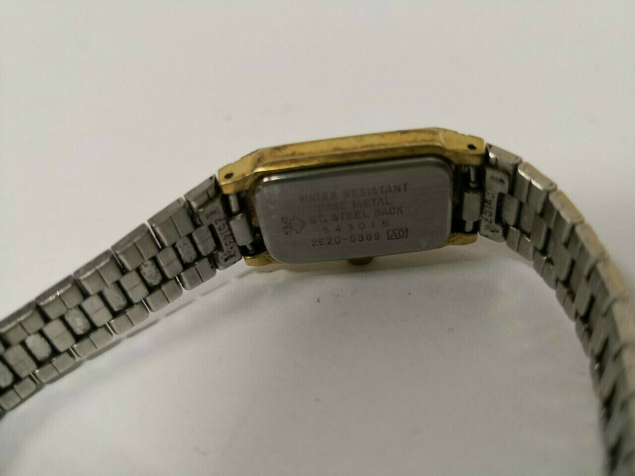 zegarek-seiko-2e20-5389-damski-na-bransolecie-rodzaj-129220-1