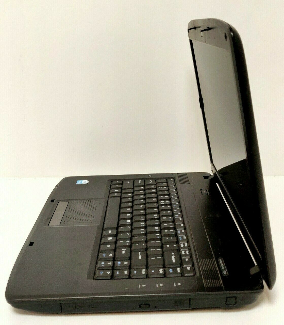 laptop-emachines-e720-przekatna-ekranu-154