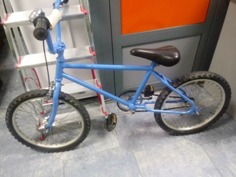 ROWER BMX NIEBIESKI