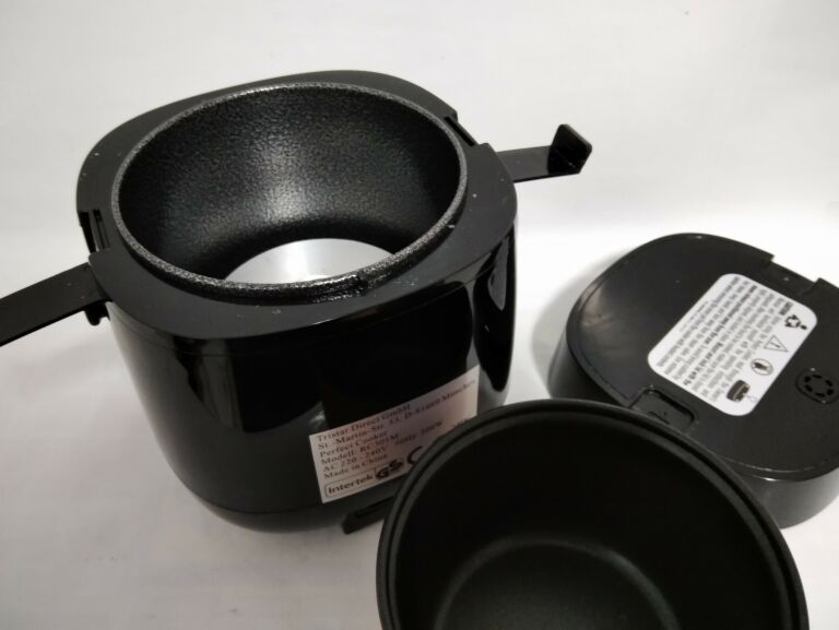 garnek-do-gotowania-ryzu-perfect-cooker-kpl-200w-kolor-dominujacy-czarny