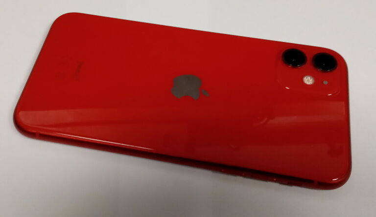IPHONE 11 64 GB