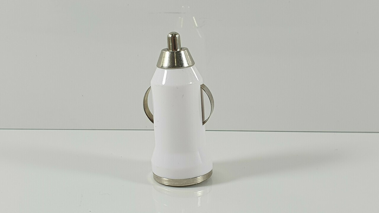 21-ladowarka-samochodowa-usb-5v-1000ma-28-czerwca-177-poznan-ska-x