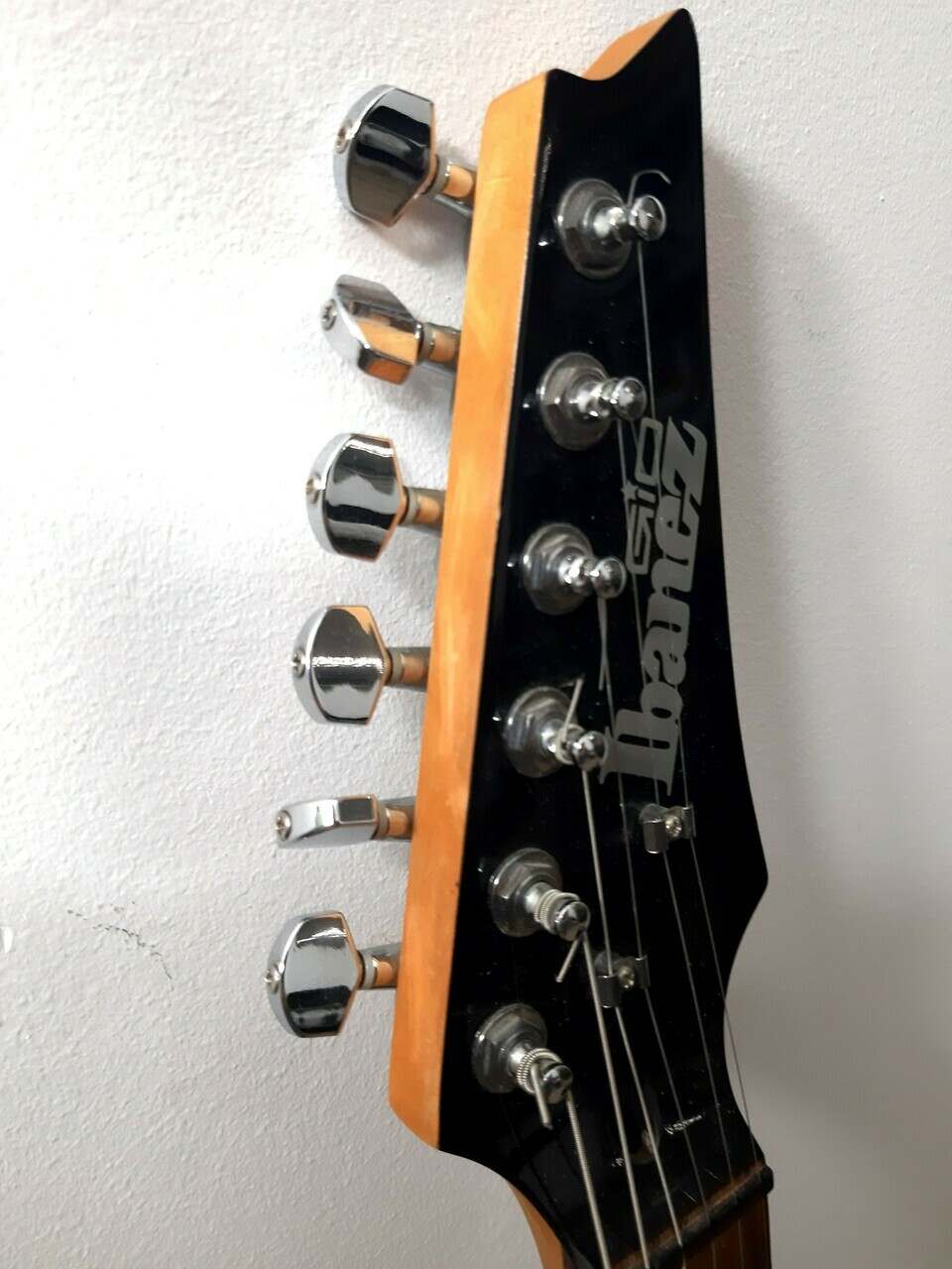 gitara-elektryczna-ibanez-n427-wzmacniacz-gta15-stan-uzywany