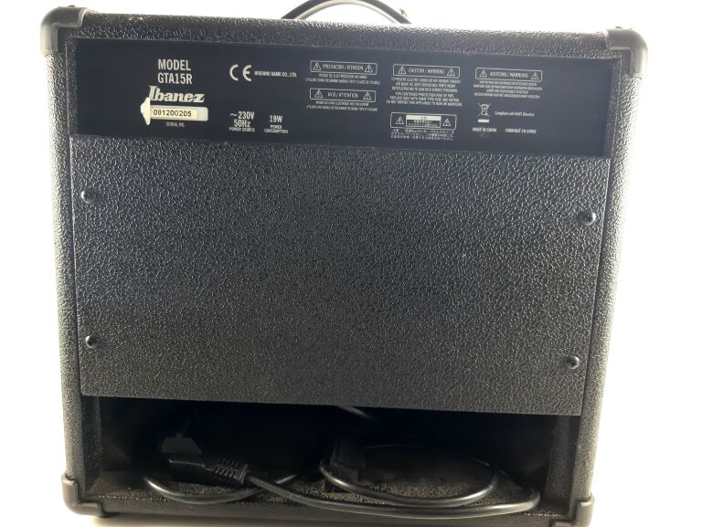 gitara-elektryczna-ibanez-n427-wzmacniacz-gta15-marka-ibanez