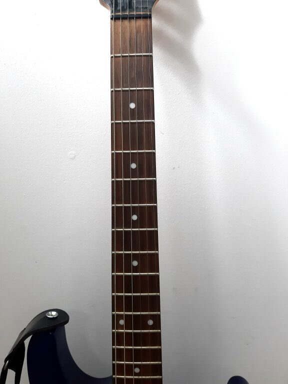 GITARA ELEKTRYCZNA IBANEZ N427 + WZMACNIACZ GTA15