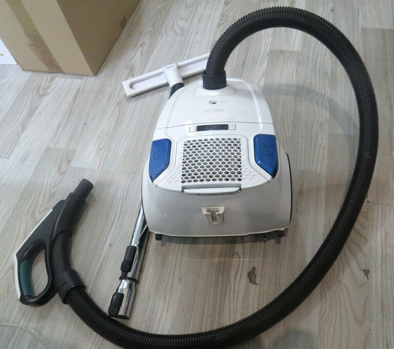 ODKURZACZ KOENIC KVC 700