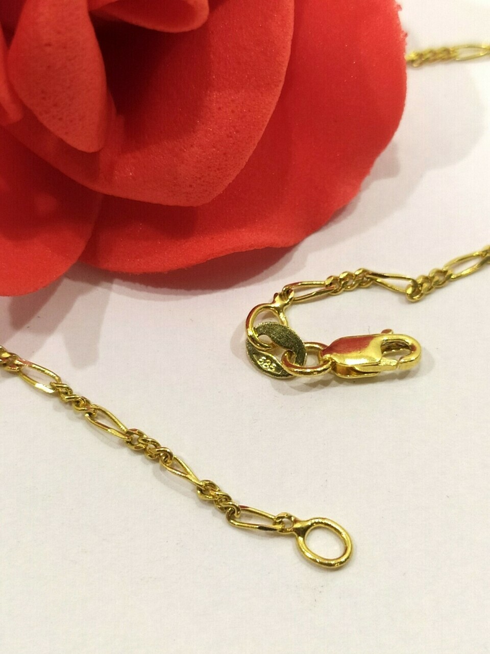 delikatny-zloty-lancuszek-585-rodzaj-2205-2