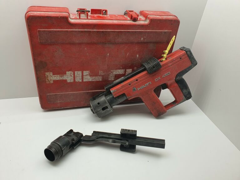 GWOŹDZIARKA OSADZAK HILTI DX 450