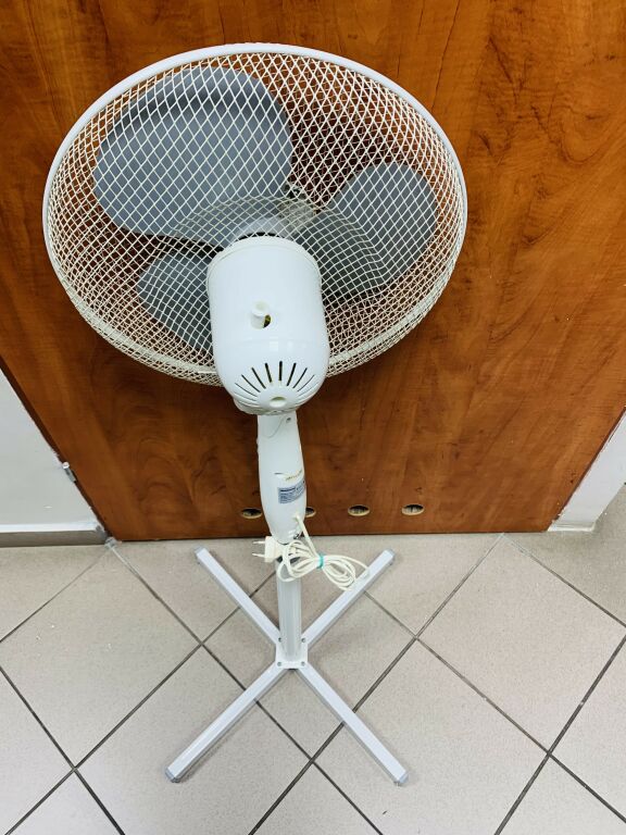 wentylator-ravanson-wt-1040s-rodzaj-wentylator-tradycyjny-podlogowy