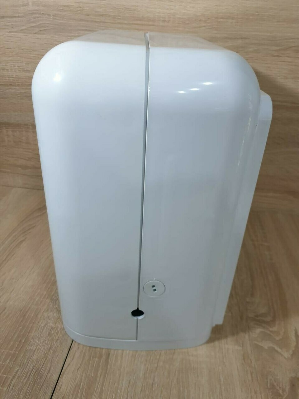 dozownik-recznikow-w-roli-wepa-331090-autocut-mid-stan-uzywany