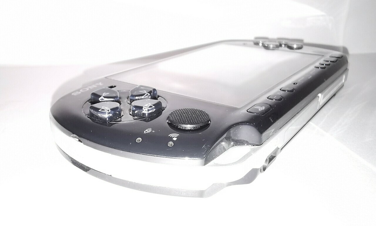 konsola-psp-3004-product-id