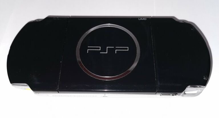 konsola-psp-3004-kaliska-13-turek