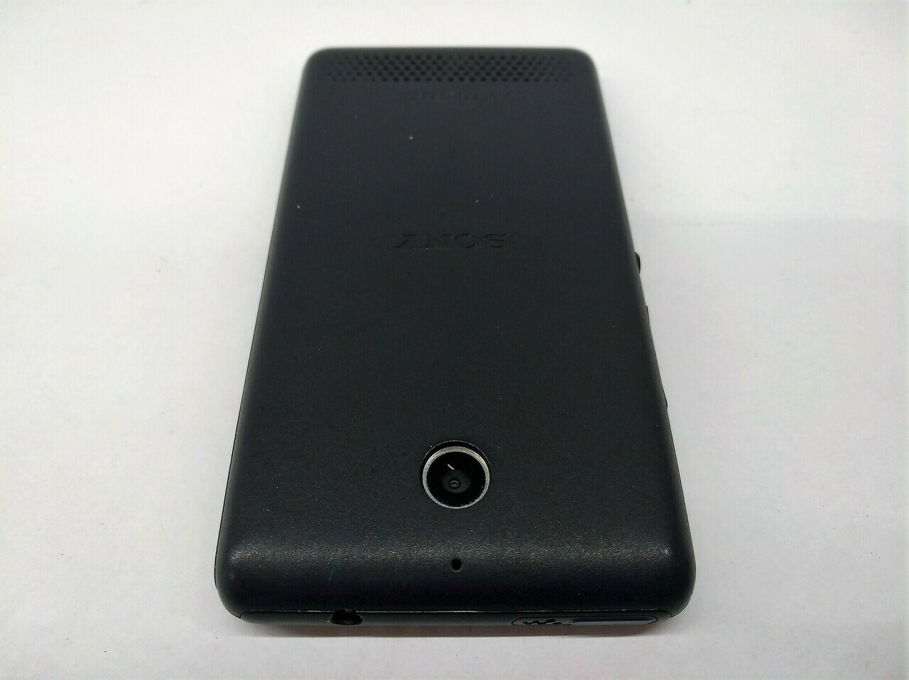 telefon-sony-xperia-e1-defekt-typ-smartfon