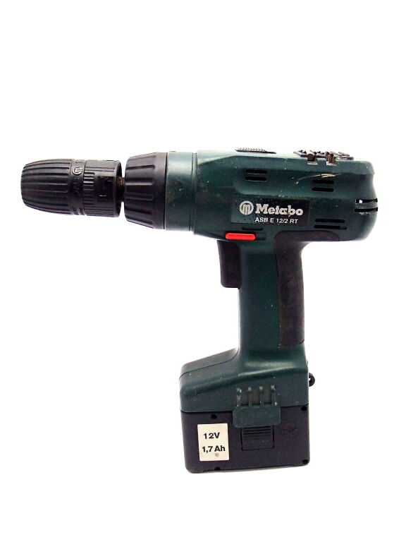 WKRĘTARKA METABO 12V 1,7 AH,, AKU, ŁAD
