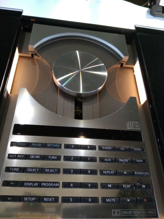 WIEŻA MCMXCI BANG OLUFSEN BEOSOUND CD RADIO TAPE