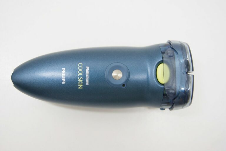 golarka-philips-nivea-cool-skin-hq167-stan-uzywany