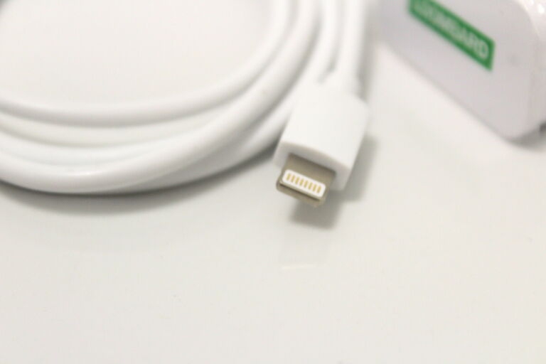ladowarka-iphone-stan-uzywany