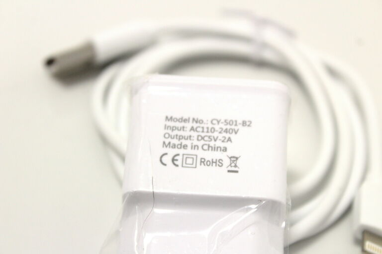 ladowarka-iphone-kolor-bialy