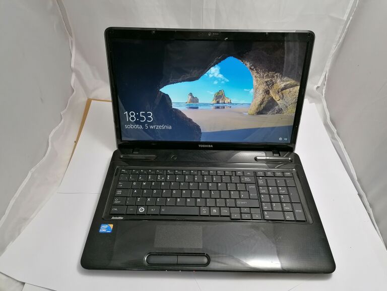 LAPTOP TOSHIBA C50-B-14D