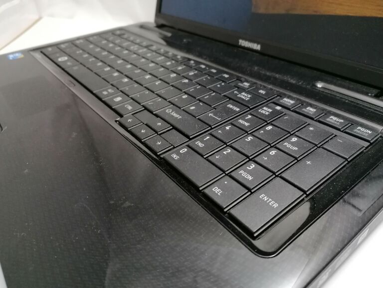 LAPTOP TOSHIBA C50-B-14D