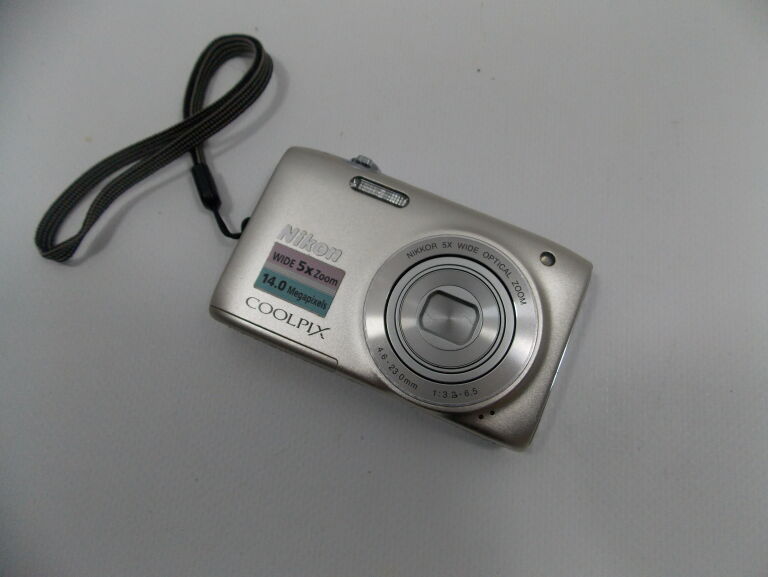APARAT NIKON COOLPIX S 3100
