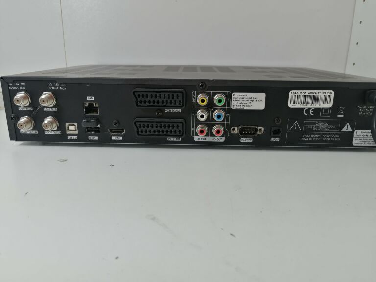 TUNER SATELITARNY FERGUSON ARIVA TT HD PVR 500 GB