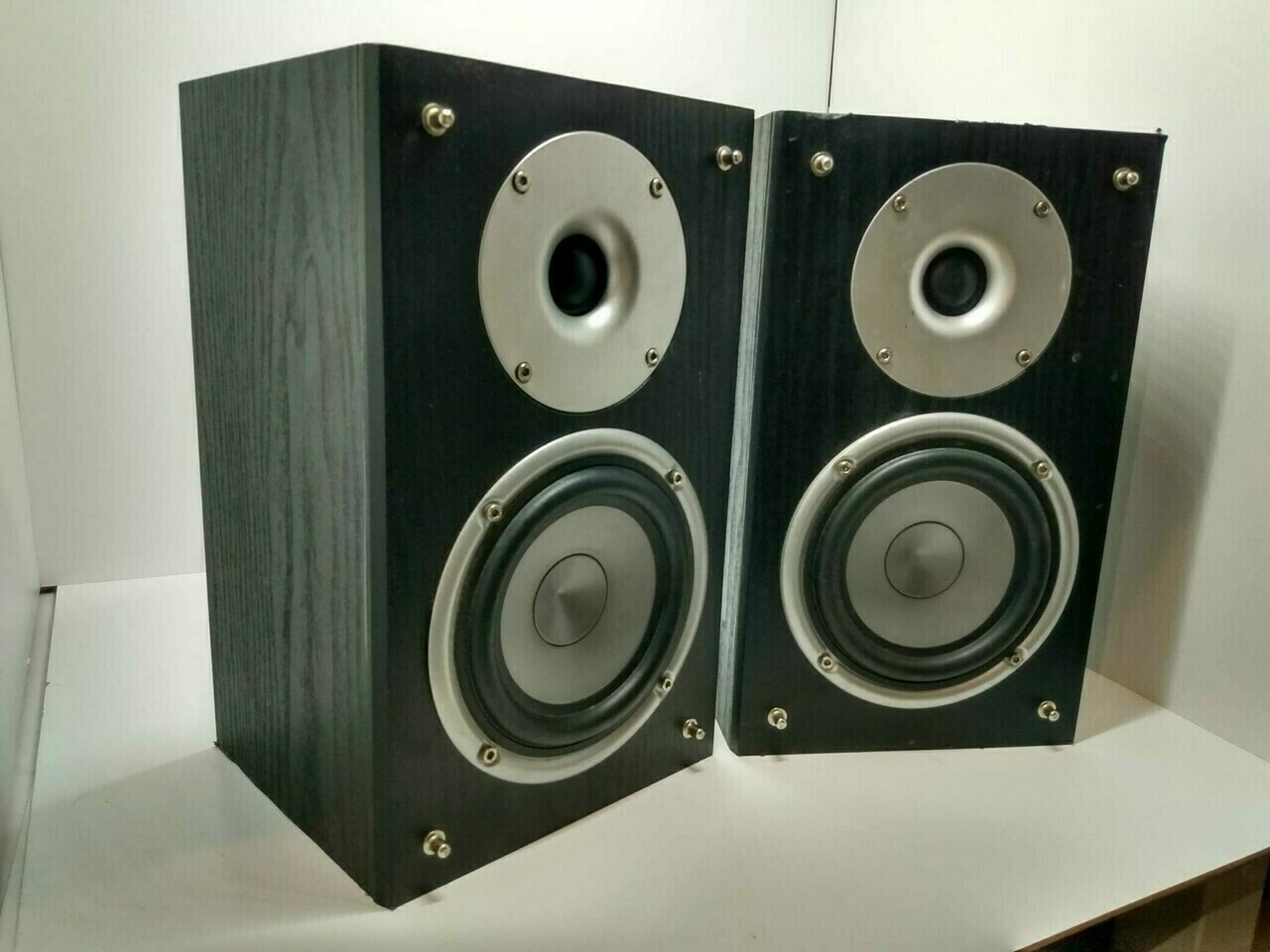 glosniki-pure-acoustics-av799s-stan-uzywany