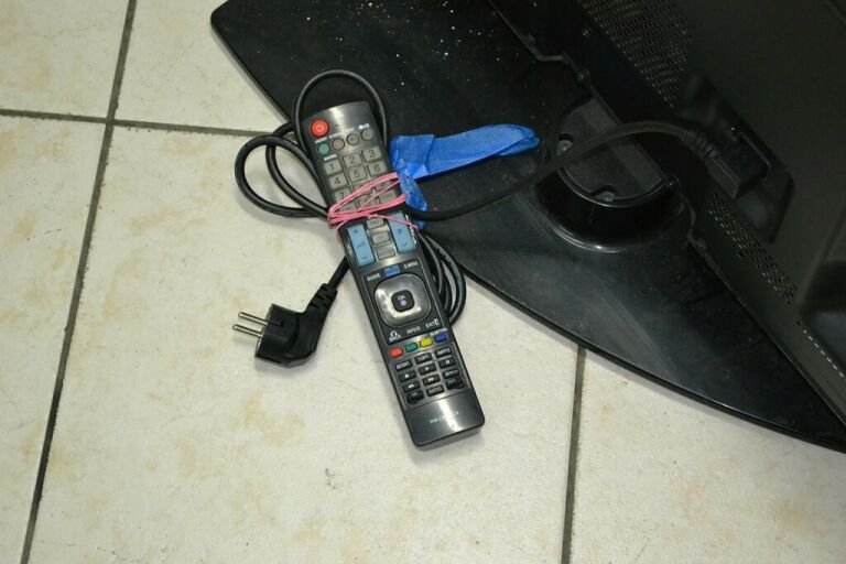 telewizor-lg-42-cale-plazma-hd-ready-czytaj-opis-marka-lg