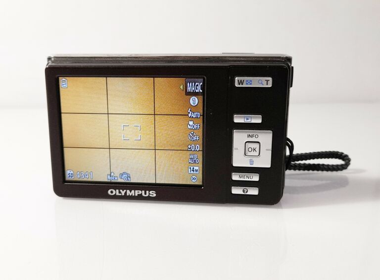 APARAT OLYMPUS X-960