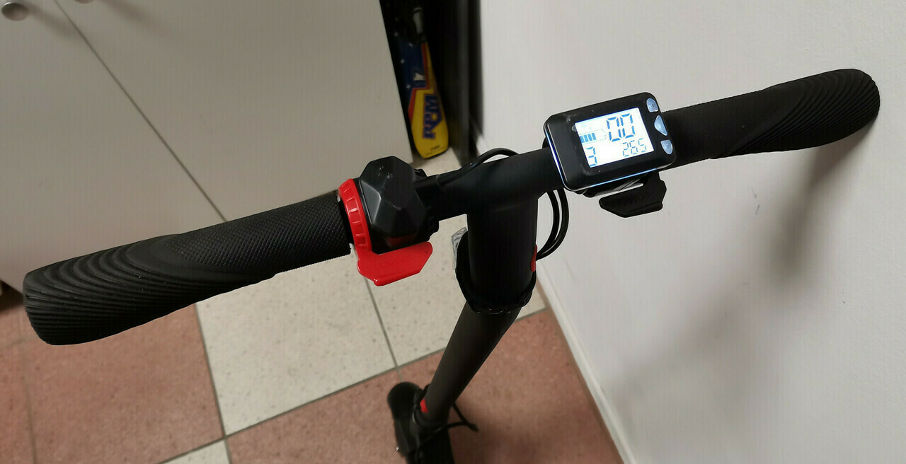 hulajnoga-elektryczna-rider-freak-marka-inna-marka