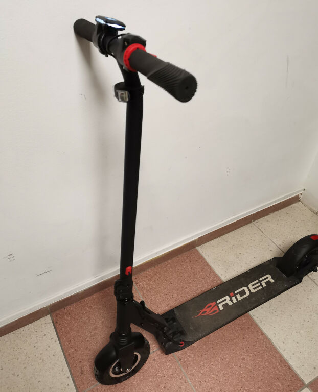 HULAJNOGA ELEKTRYCZNA RIDER FREAK
