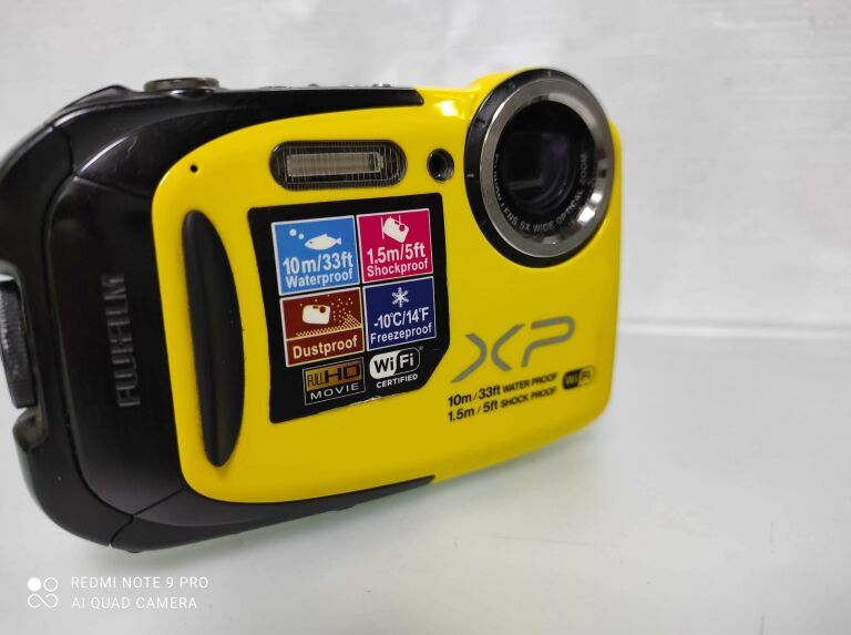 FUJIFILM FINEPIX XP70 USZKODZONY