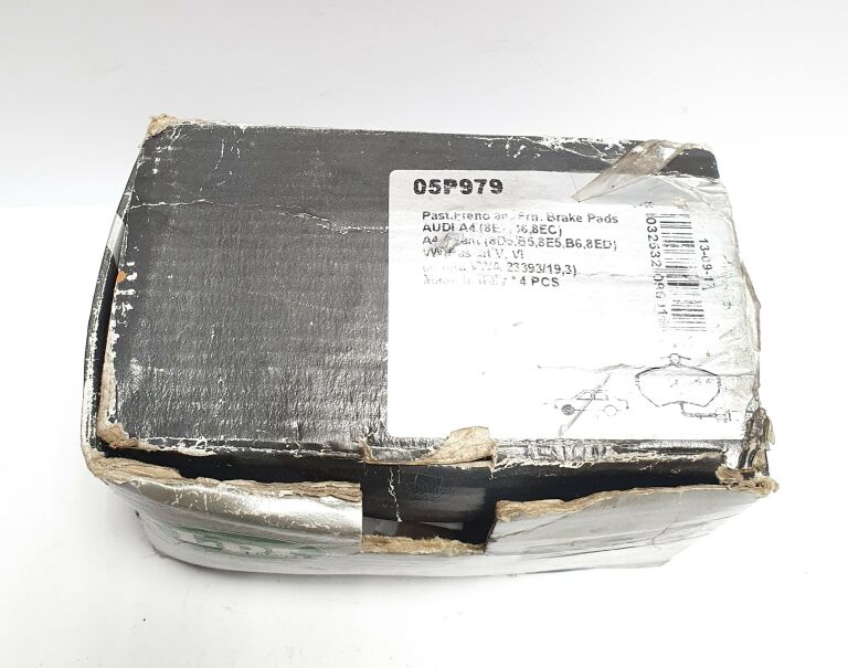 KLOCKI HAMULCOWE AUDI 05P906