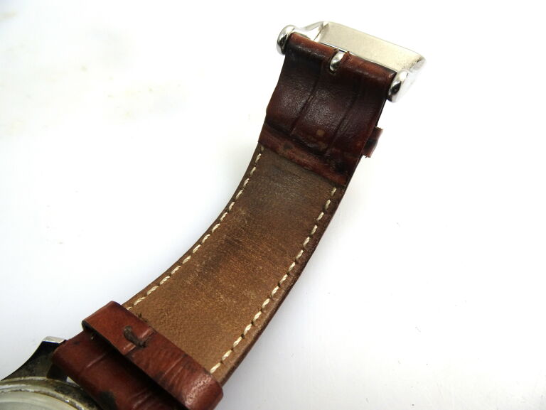 zegarek-meski-massimo-dutti-1691049700-funkcje-chronograf