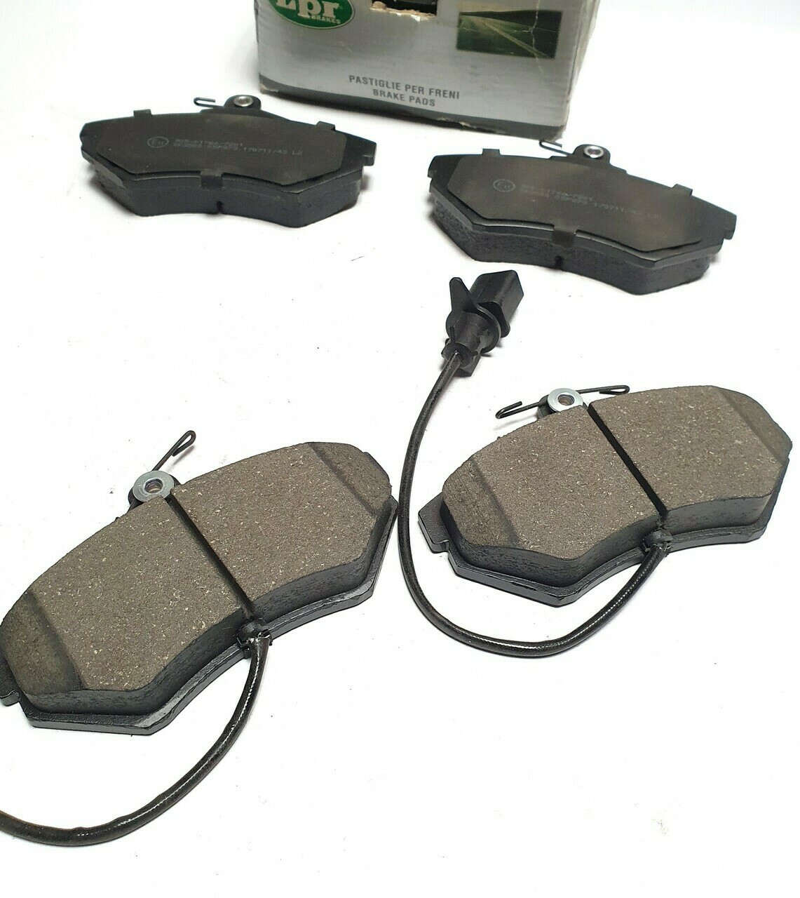 klocki-hamulcowe-audi-05p906-stan-uzywany