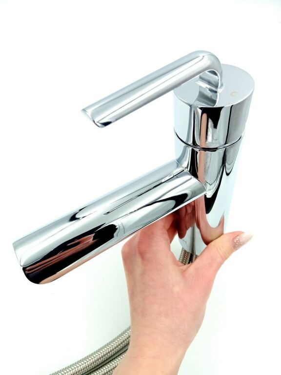 bateria-umywalkowa-kolor-chrom