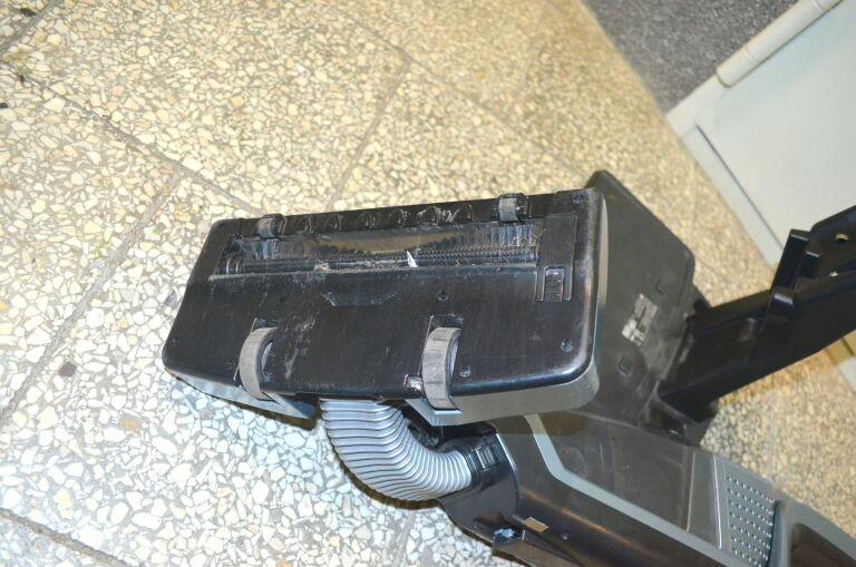 bezprzewodowy-odkurzacz-quigg-stacja-stan-uzywany