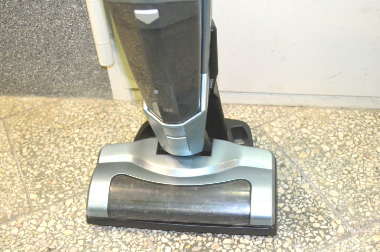 bezprzewodowy-odkurzacz-quigg-stacja-marka-quigg