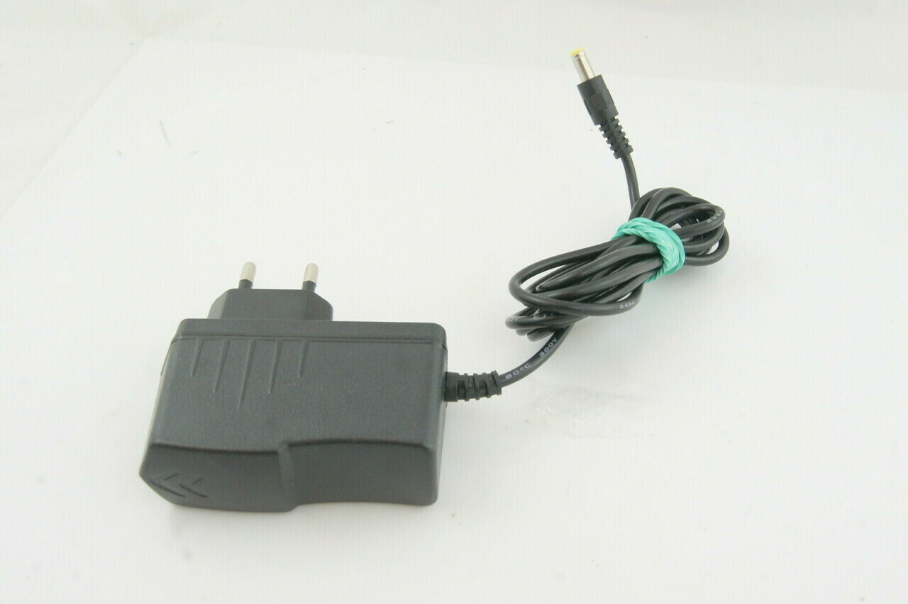 smukee-lampka-biurkowa-3-w-1-jak-nowa-kolekcja-3w1